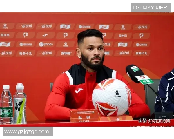 定南足球明星的名字揭晓他在球场上的辉煌成就与未来展望