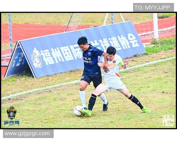 国际足球赛事快报：精彩赛事回顾与最新动态全解析